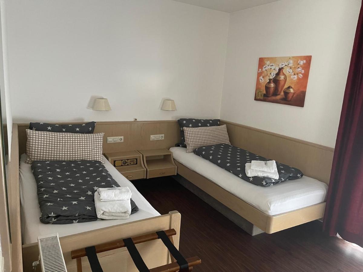 Alte Post Hotel Garni - Schallbach Bei Loerrach Buitenkant foto