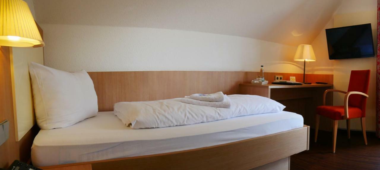 Alte Post Hotel Garni - Schallbach Bei Loerrach Buitenkant foto