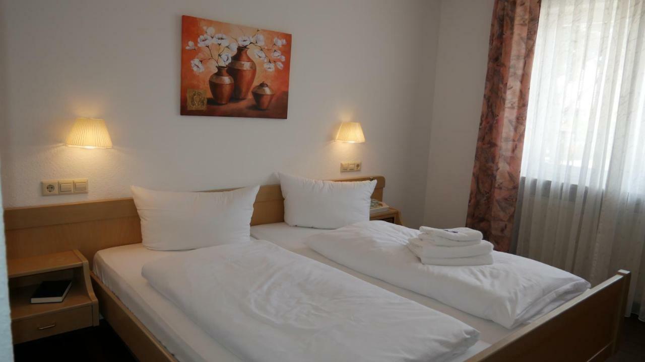Alte Post Hotel Garni - Schallbach Bei Loerrach Buitenkant foto