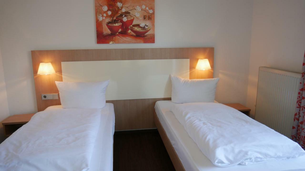 Alte Post Hotel Garni - Schallbach Bei Loerrach Buitenkant foto
