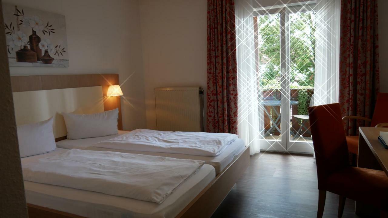 Alte Post Hotel Garni - Schallbach Bei Loerrach Buitenkant foto
